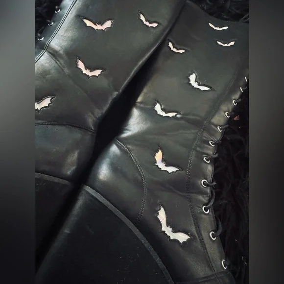 Holographic Bat black Goth Tall Lace-Up Combat Heeled boots - Picture 2 of 6